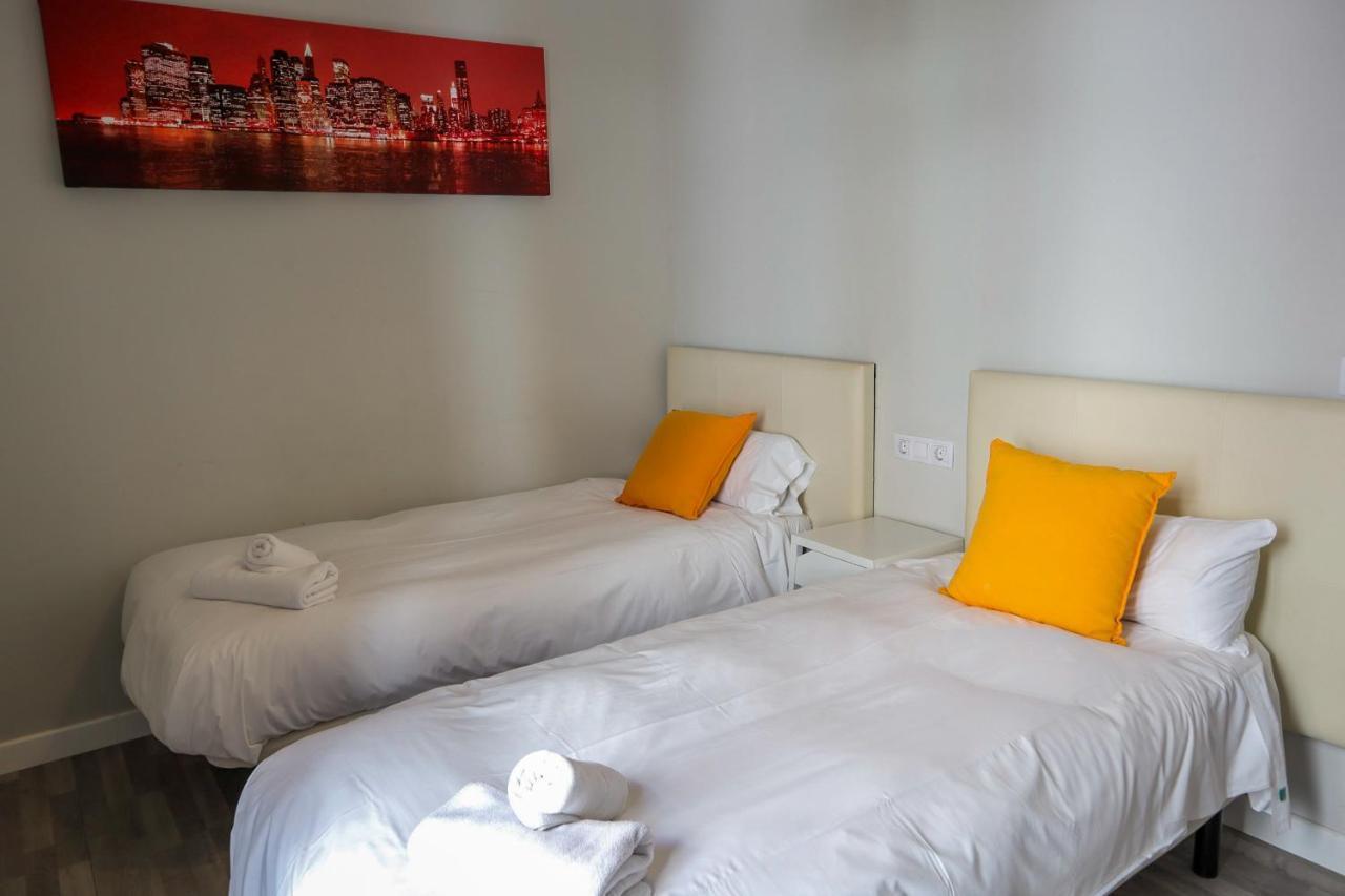 Triana Suite Dreams Seville Exterior photo